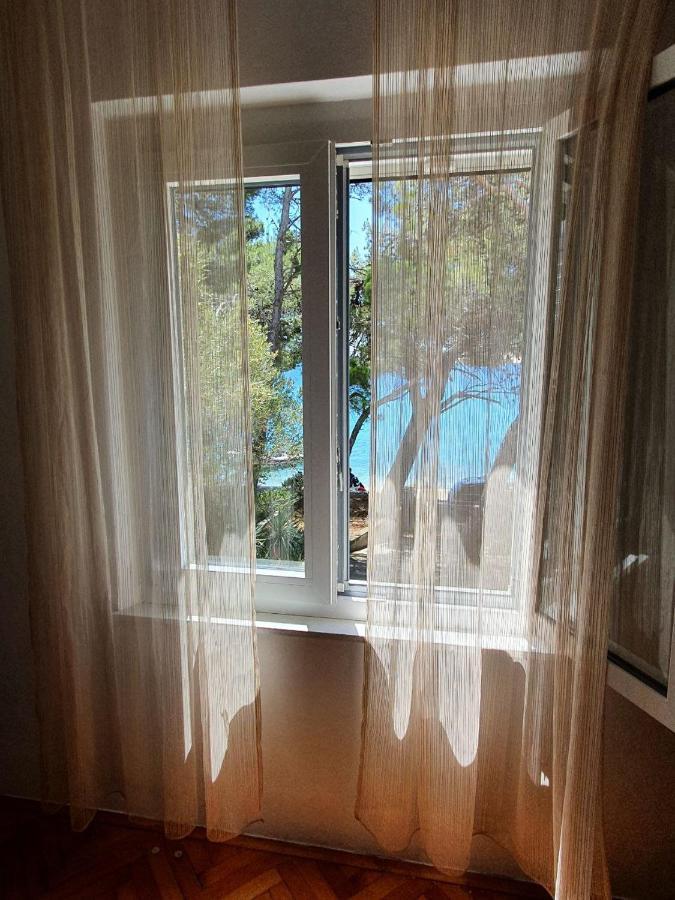 Sidus Maris, Spacious Seaside Apartment With Free Parking Martinšćica Zewnętrze zdjęcie