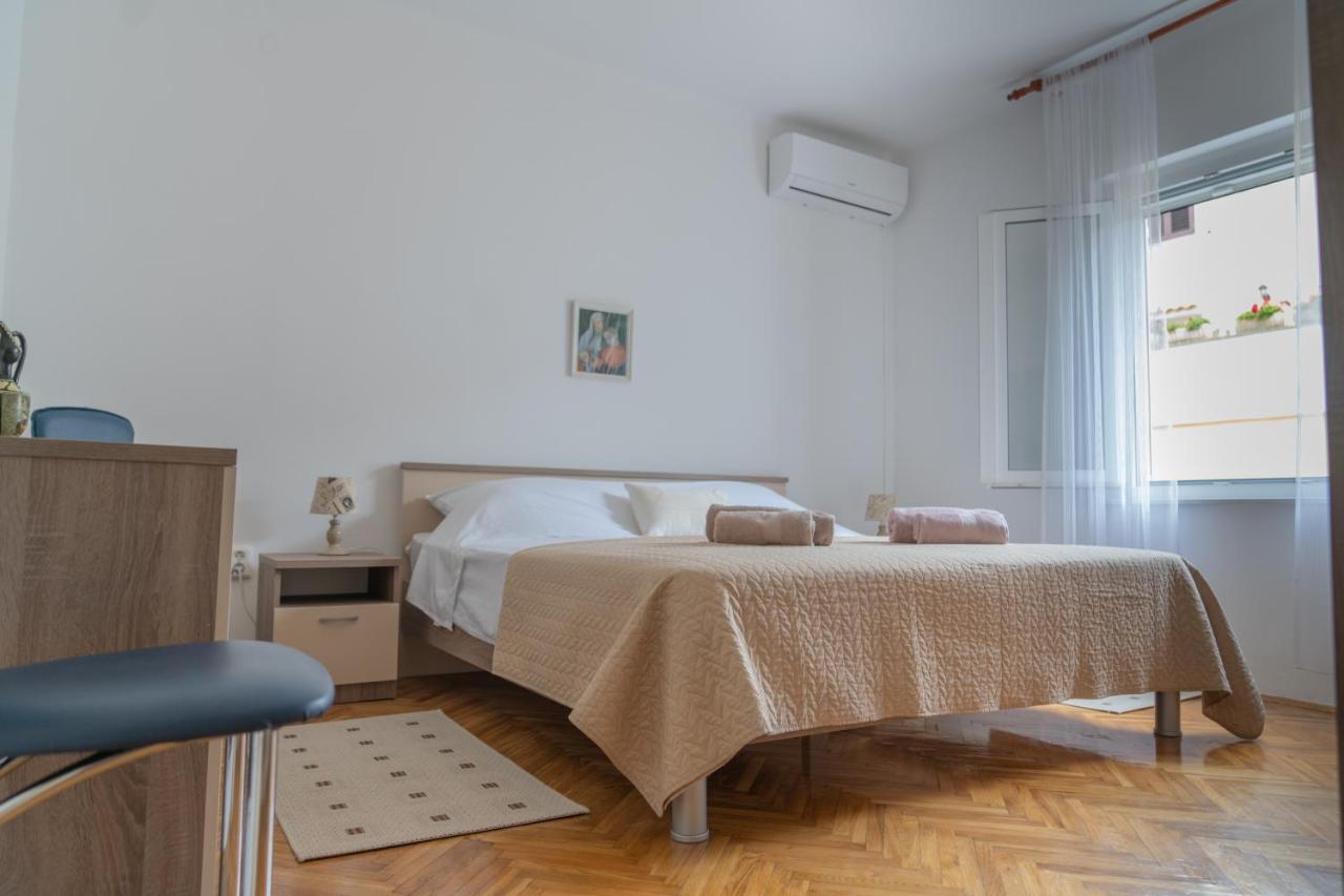 Sidus Maris, Spacious Seaside Apartment With Free Parking Martinšćica Zewnętrze zdjęcie