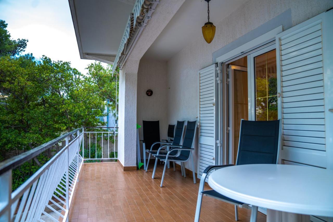 Sidus Maris, Spacious Seaside Apartment With Free Parking Martinšćica Zewnętrze zdjęcie