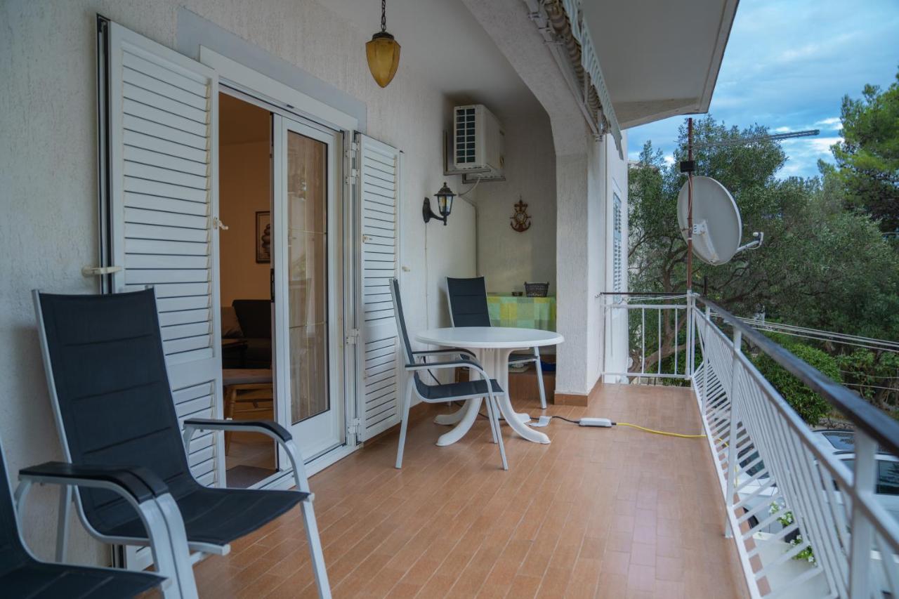 Sidus Maris, Spacious Seaside Apartment With Free Parking Martinšćica Zewnętrze zdjęcie