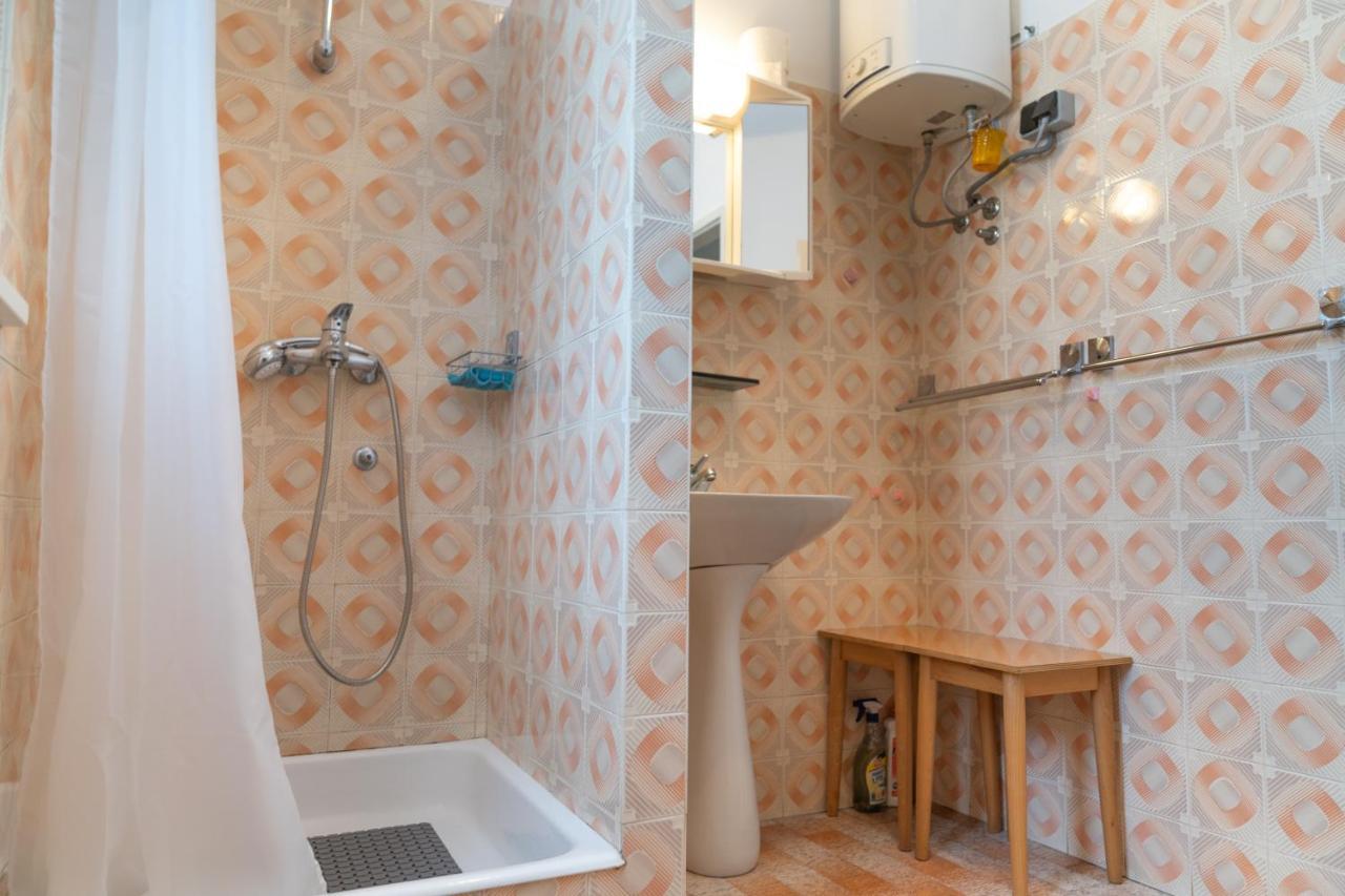 Sidus Maris, Spacious Seaside Apartment With Free Parking Martinšćica Zewnętrze zdjęcie