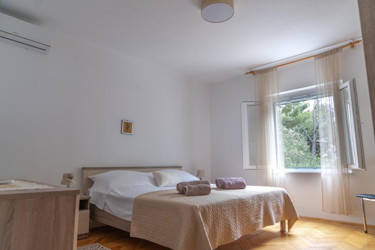 Sidus Maris, Spacious Seaside Apartment With Free Parking Martinšćica Zewnętrze zdjęcie